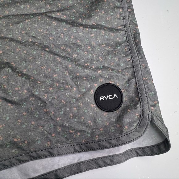 RVCA Freeport Trunk Men's Size 36 Cotton Black Gray Activewear Nature Stretch - Picture 4 of 16